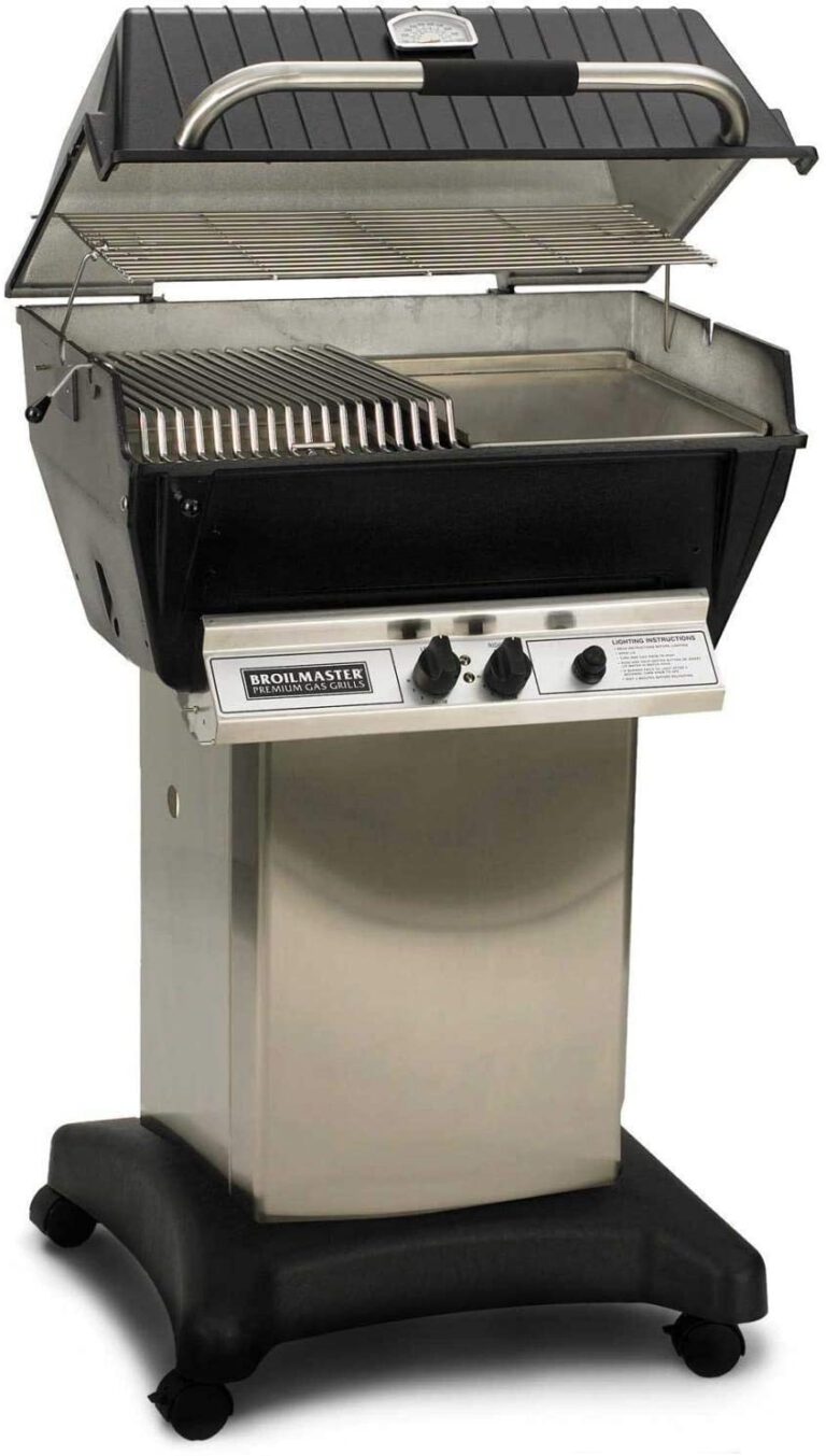 Broilmaster P3SX Super Premium Propane Gas Grill On Stainless Steel