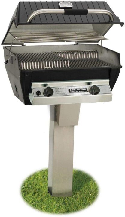 Broilmaster R3 Infrared Propane Gas Grill On Stainless Steel In-Ground Post